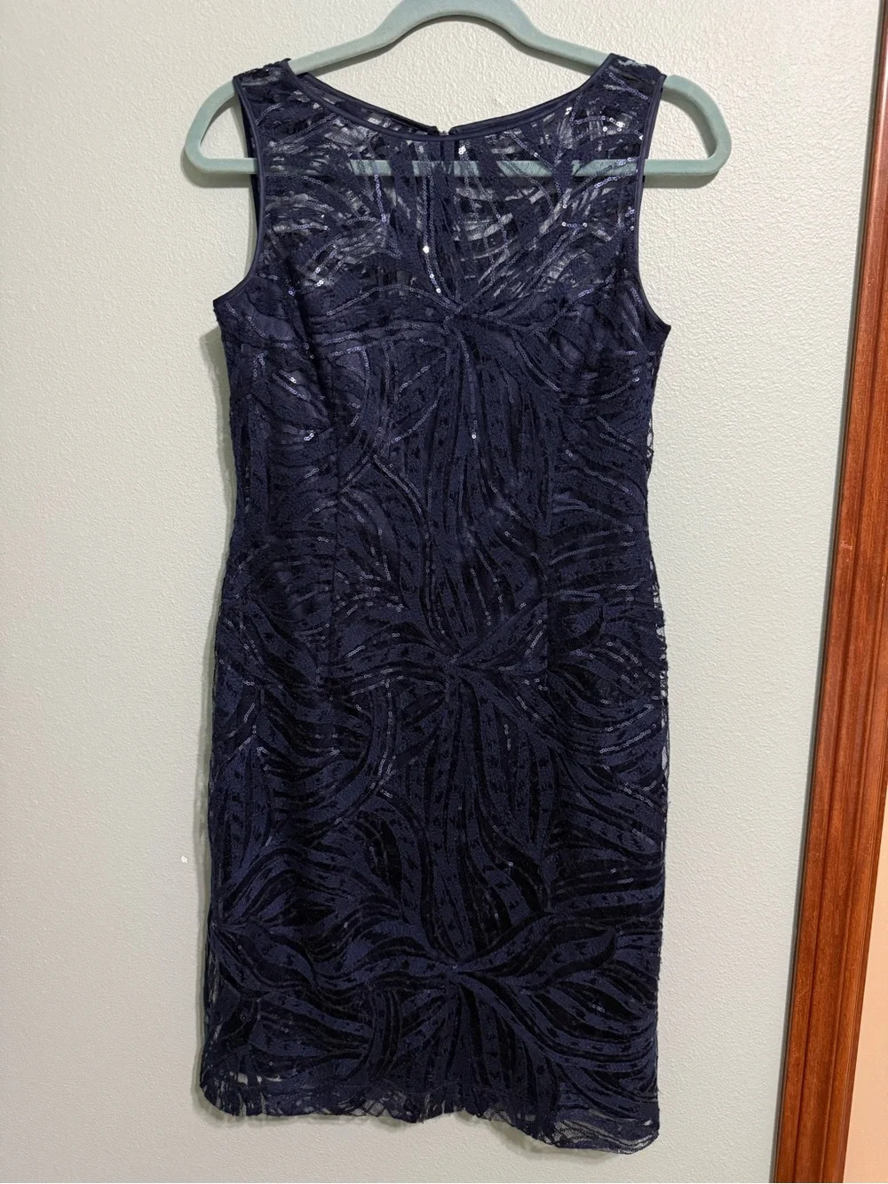 Tahari by Arthur S. Levine Sequin Lace Cocktail Sheath Dress - Navy Blue Size 4